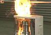 動画サムネイル：洗濯物を石油ストーブ上で乾かした場合の火災危険