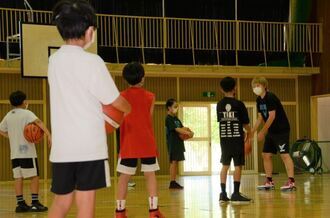 写真：土岐ミニバスケットボールクラブの様子3