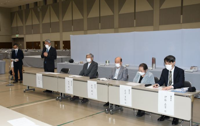 写真：審査結果発表会