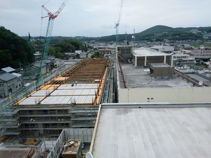 写真：新庁舎進捗状況　平成30年5月 1