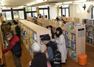 図書館リニューアル