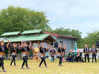 中馬馬子唄保存会の踊り