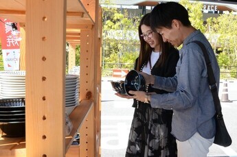 写真：秋の美濃焼大陶器市