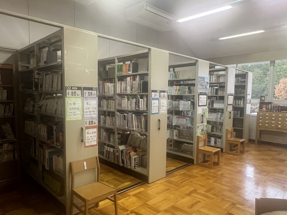 図書室画像