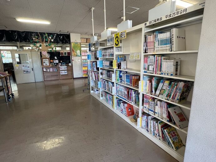 図書室の画像