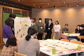 写真：発表の様子