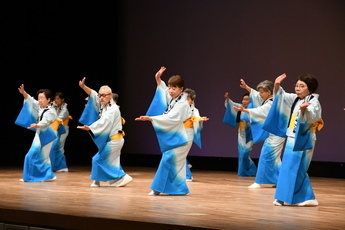 はなの木大学クラブ発表会　民踊クラブ