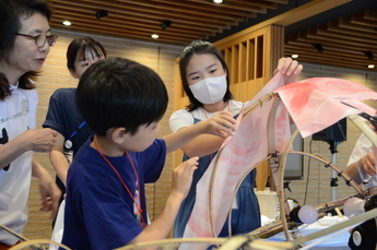 写真：あんどん作り