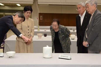 写真：茶陶展審査会