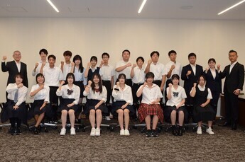 写真：全国大会激励会