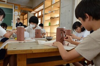 写真：ランプシェード制作