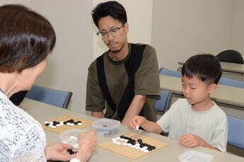写真：市民ふれあい囲碁大会