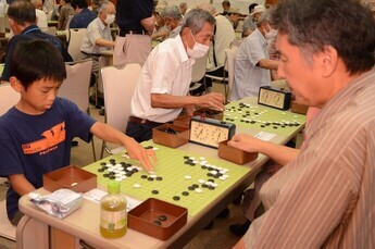 写真：市民ふれあい囲碁大会