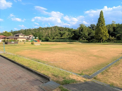セラドン広場