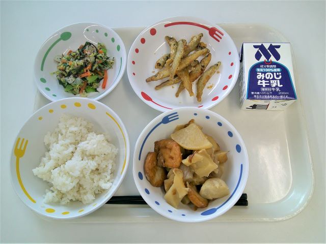 11月28日給食