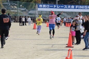 写真:市民ロードレース大会