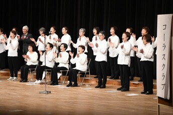 はなの木大学クラブ発表会