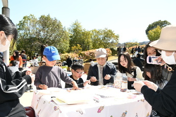 やってみようマルシェ