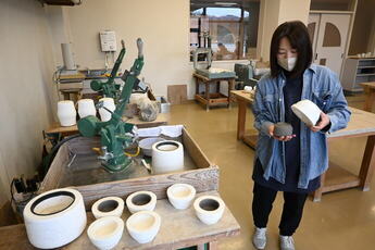 写真：やきもの職人体験会