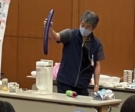 R7液体窒素サイエンスショー